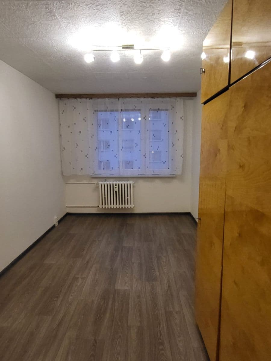 1 bedroom with open-plan kitchen flat to rent, 43 m², Hrdličkova, Prague, Prague 1 bedroom with open-plan kitchen flat to rent, 43 m², Hrdličkova, Prague, Prague