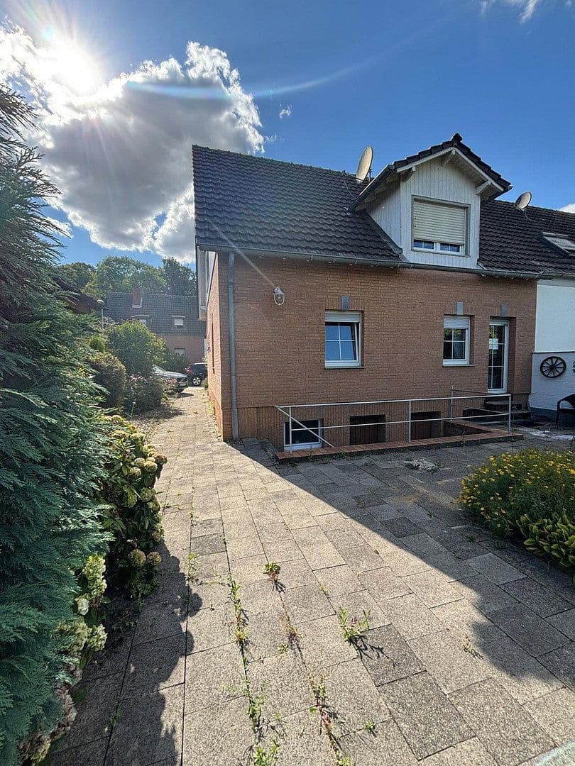 house for sale, 110 m², Linnich, North Rhine-Westphalia house for sale, 110 m², Linnich, North Rhine-Westphalia