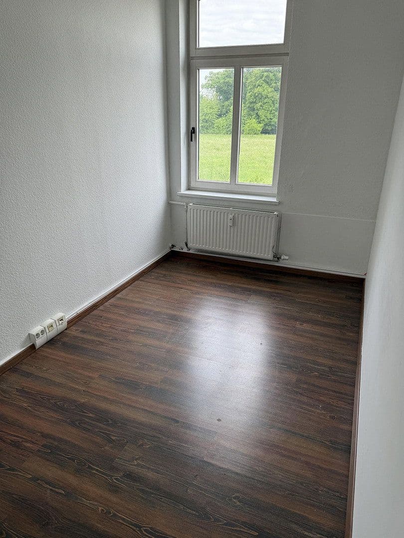 office to rent, 42 m², Oberbenrader Str. 51, Nordrhein-Westfalen - Krefeld, North Rhine-Westphalia office to rent, 42 m², Oberbenrader Str. 51, Nordrhein-Westfalen - Krefeld, North Rhine-Westphalia