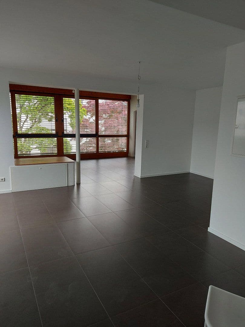 4 bedroom flat to rent, 150 m², Emmendingen, Baden-Württemberg 4 bedroom flat to rent, 150 m², Emmendingen, Baden-Württemberg