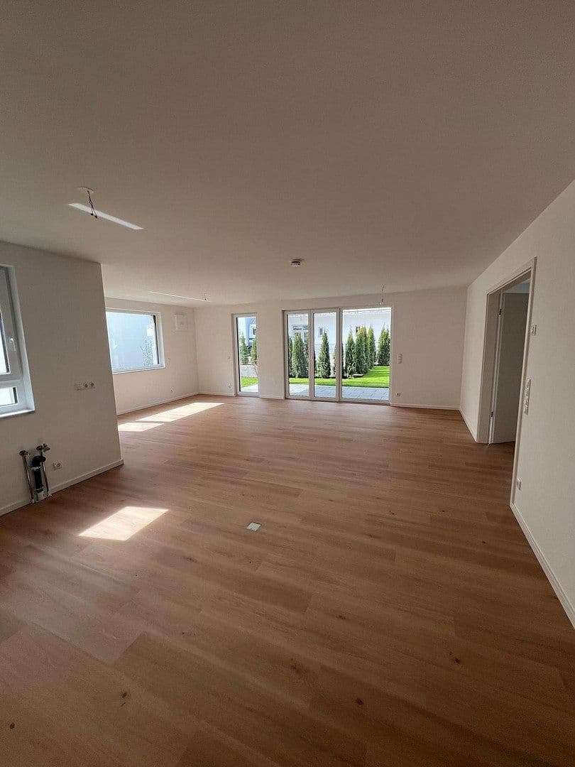 3 bedroom flat to rent, 98 m², Dorfstraße 11b, Germering, Bavaria 3 bedroom flat to rent, 98 m², Dorfstraße 11b, Germering, Bavaria