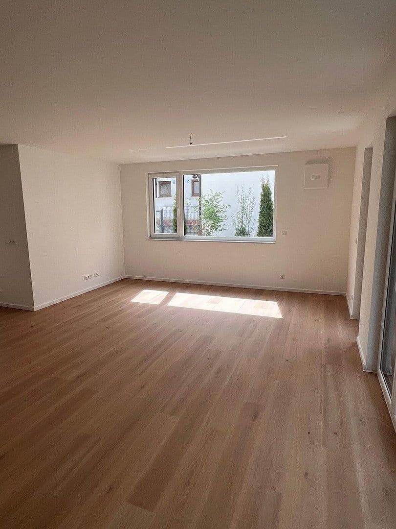 3 bedroom flat to rent, 98 m², Dorfstraße 11b, Germering, Bavaria 3 bedroom flat to rent, 98 m², Dorfstraße 11b, Germering, Bavaria