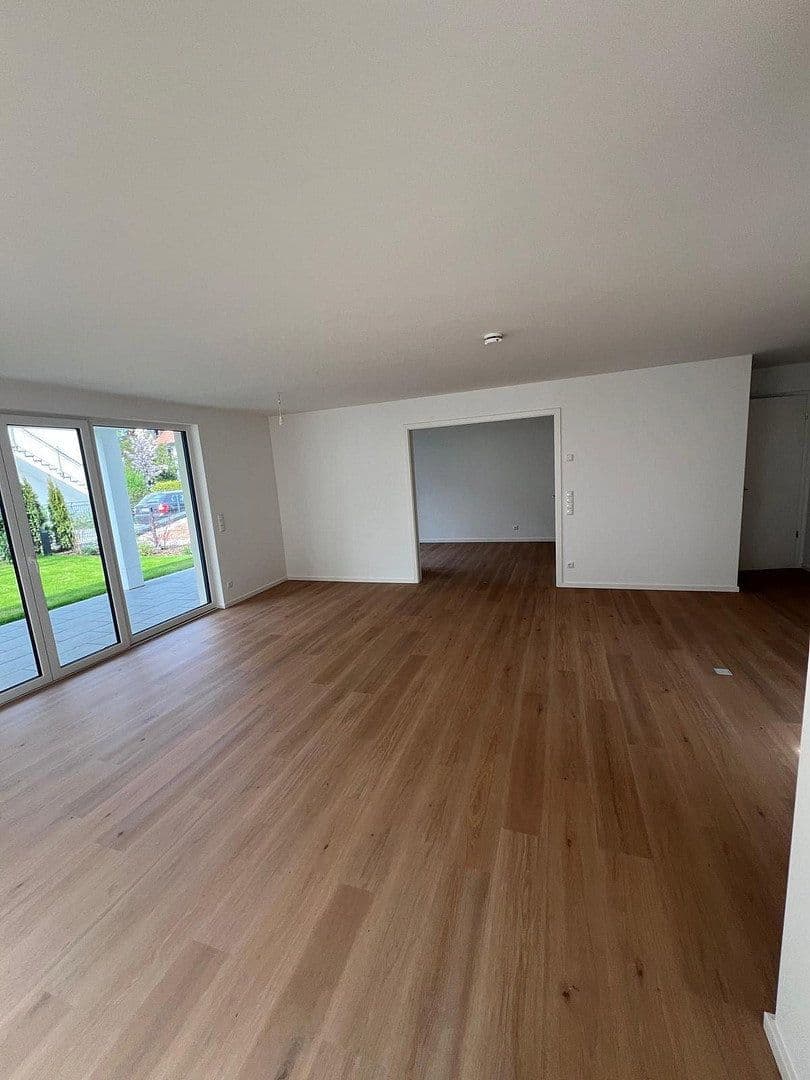 3 bedroom flat to rent, 98 m², Dorfstraße 11b, Germering, Bavaria 3 bedroom flat to rent, 98 m², Dorfstraße 11b, Germering, Bavaria