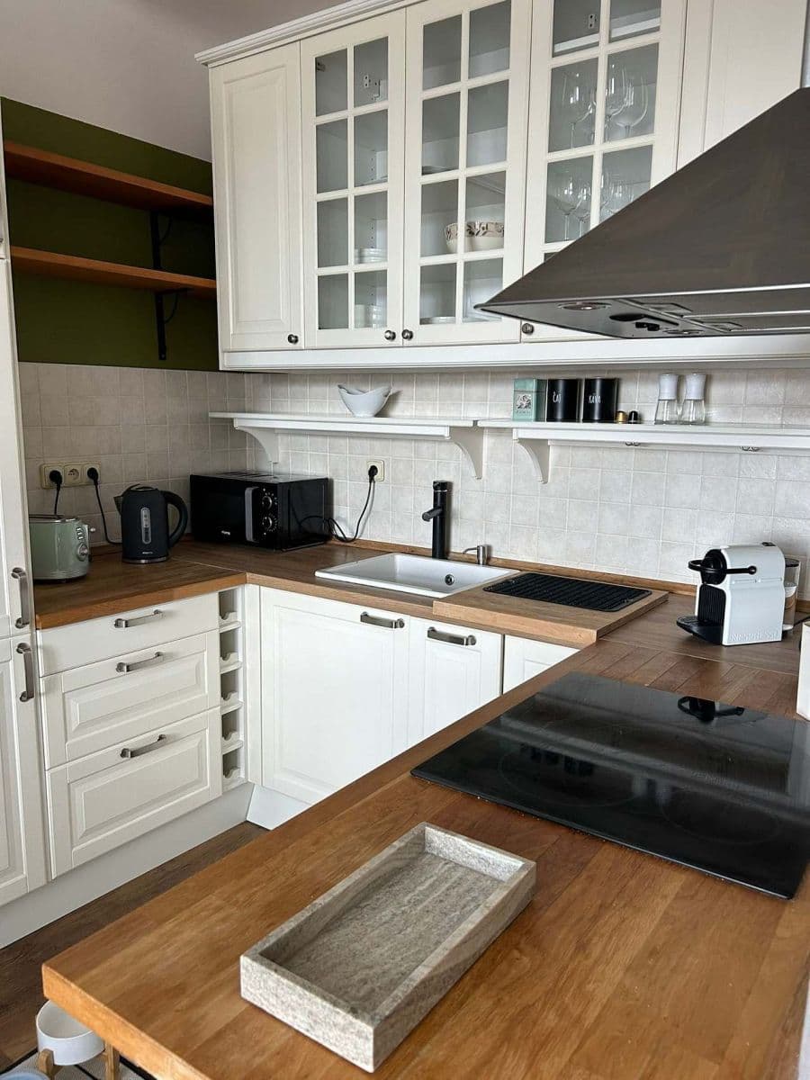 flat to rent, 45 m², Horova, Hradec Králové, Královéhradecký Region flat to rent, 45 m², Horova, Hradec Králové, Královéhradecký Region