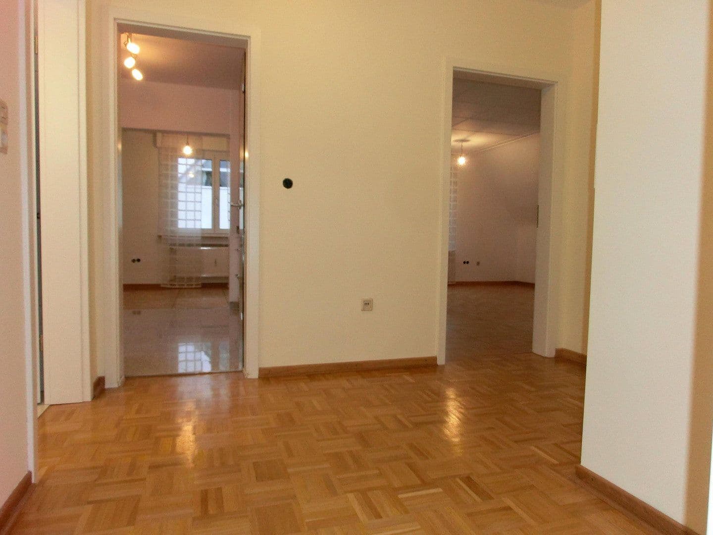 1 bedroom with open-plan kitchen flat to rent, 74 m², Köln, North Rhine-Westphalia 1 bedroom with open-plan kitchen flat to rent, 74 m², Köln, North Rhine-Westphalia