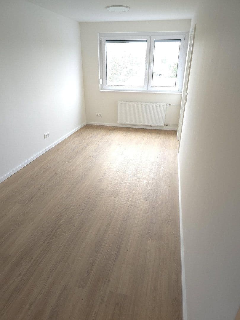 1 bedroom with open-plan kitchen flat for sale, 75 m², Rosenweg 4, Markgröningen, Baden-Württemberg 1 bedroom with open-plan kitchen flat for sale, 75 m², Rosenweg 4, Markgröningen, Baden-Württemberg