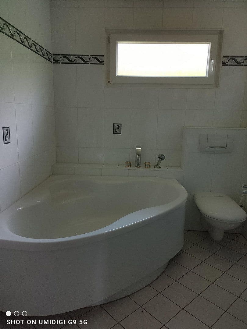 house for sale, 124 m², Neunkirchen-Seelscheid, North Rhine-Westphalia house for sale, 124 m², Neunkirchen-Seelscheid, North Rhine-Westphalia