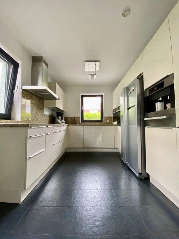 house to rent, 254 m², Ottilie-Wildermuth-Weg 4, Frankfurt, Hesse house to rent, 254 m², Ottilie-Wildermuth-Weg 4, Frankfurt, Hesse