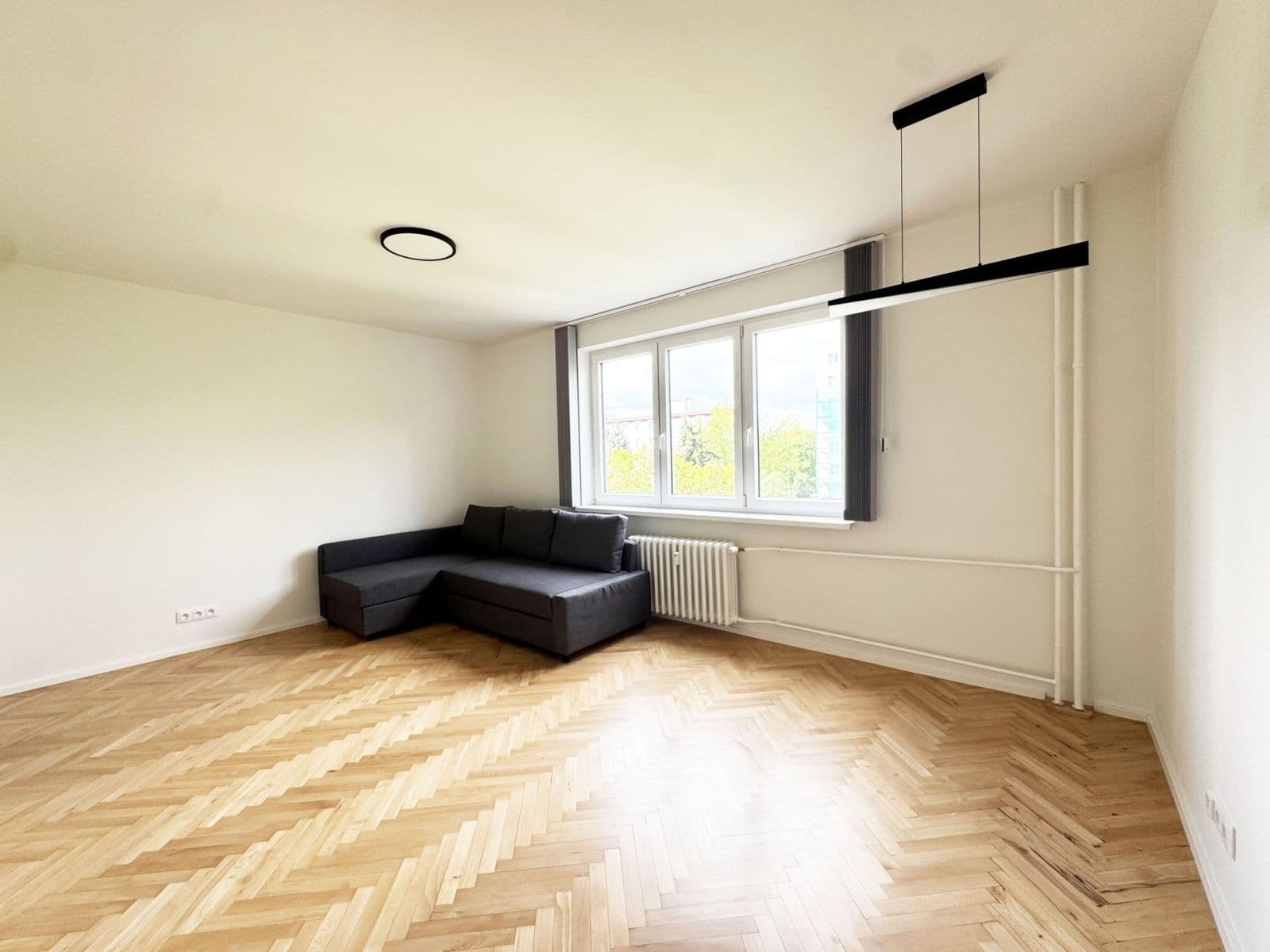 2 bedroom with open-plan kitchen flat to rent, 55 m², Nad olšinami, Prague, Prague 2 bedroom with open-plan kitchen flat to rent, 55 m², Nad olšinami, Prague, Prague