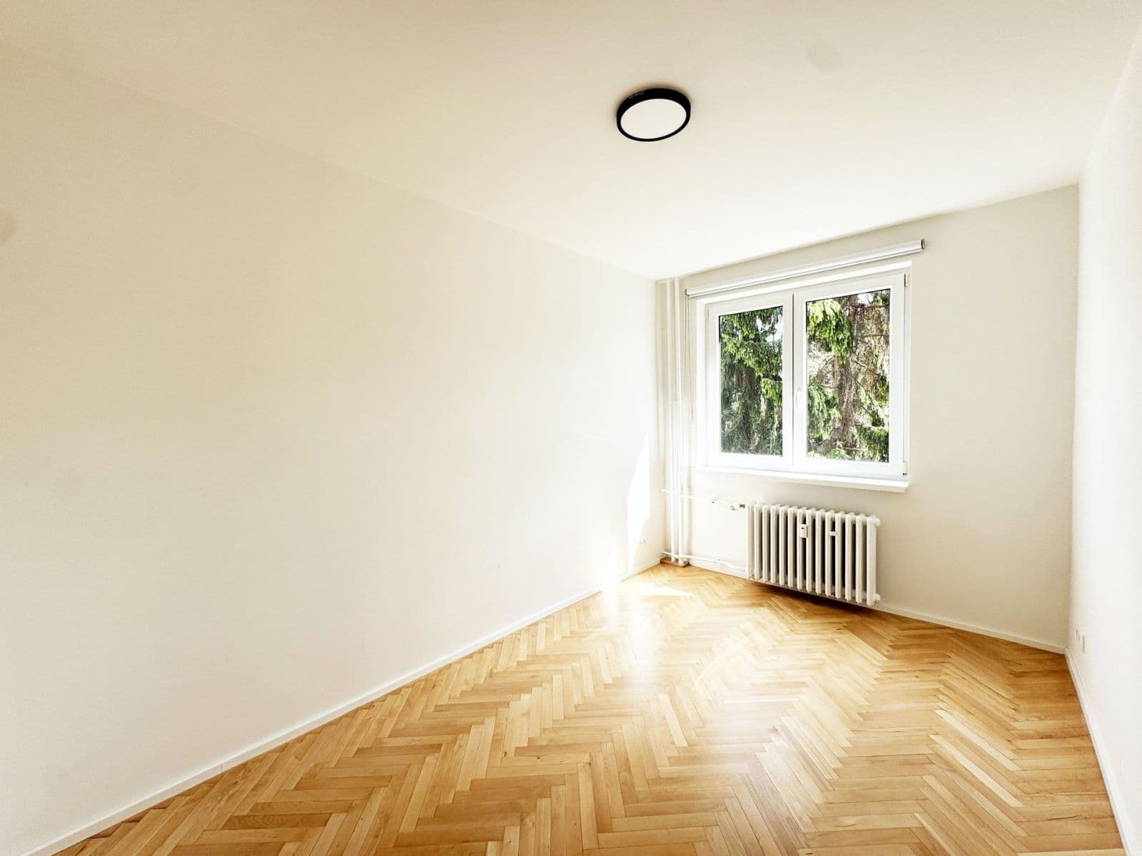 2 bedroom with open-plan kitchen flat to rent, 55 m², Nad olšinami, Prague, Prague 2 bedroom with open-plan kitchen flat to rent, 55 m², Nad olšinami, Prague, Prague