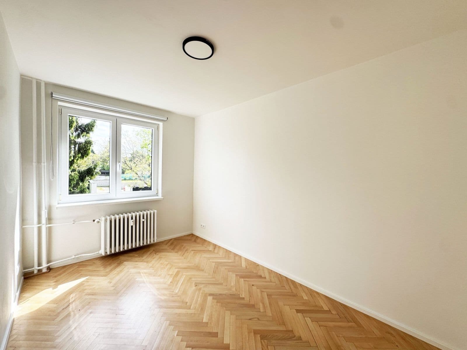 2 bedroom with open-plan kitchen flat to rent, 55 m², Nad olšinami, Prague, Prague 2 bedroom with open-plan kitchen flat to rent, 55 m², Nad olšinami, Prague, Prague