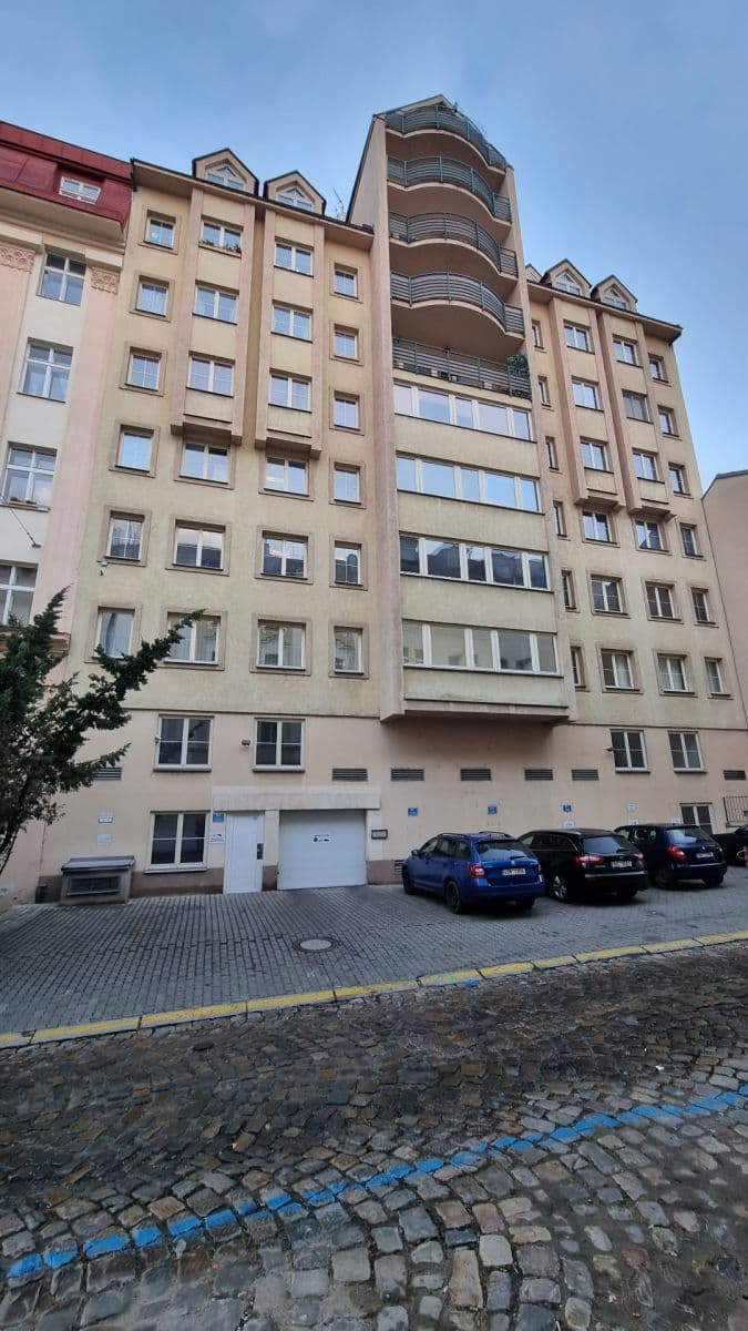 garage to rent, 12 m², Prague, Prague garage to rent, 12 m², Prague, Prague