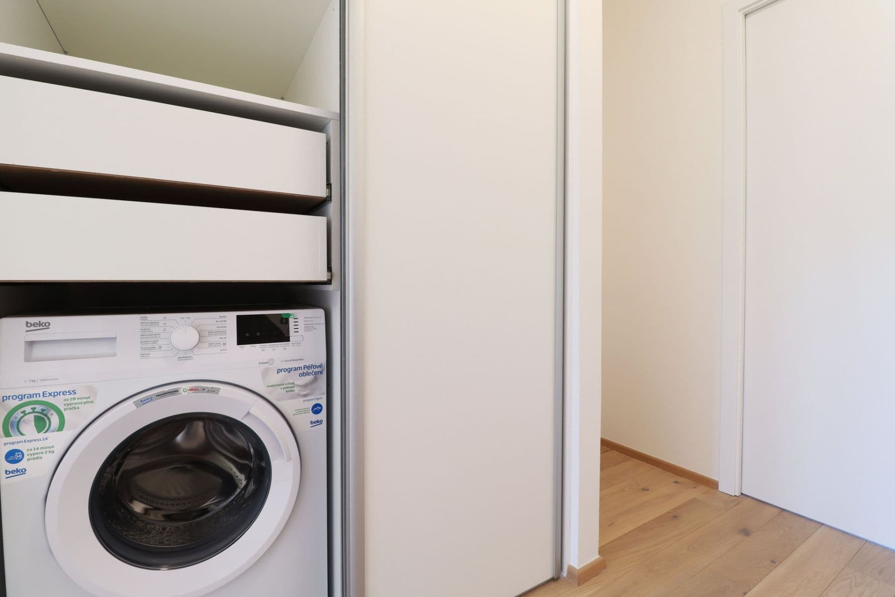 1 bedroom with open-plan kitchen flat to rent, 50 m², Na Valentince, Prague, Prague 1 bedroom with open-plan kitchen flat to rent, 50 m², Na Valentince, Prague, Prague