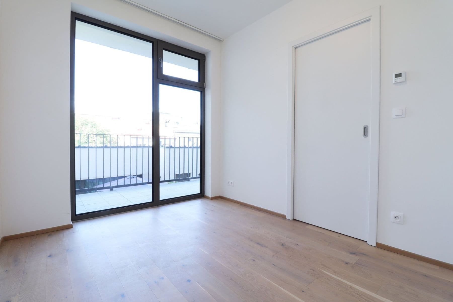 1 bedroom with open-plan kitchen flat to rent, 50 m², Na Valentince, Prague, Prague 1 bedroom with open-plan kitchen flat to rent, 50 m², Na Valentince, Prague, Prague