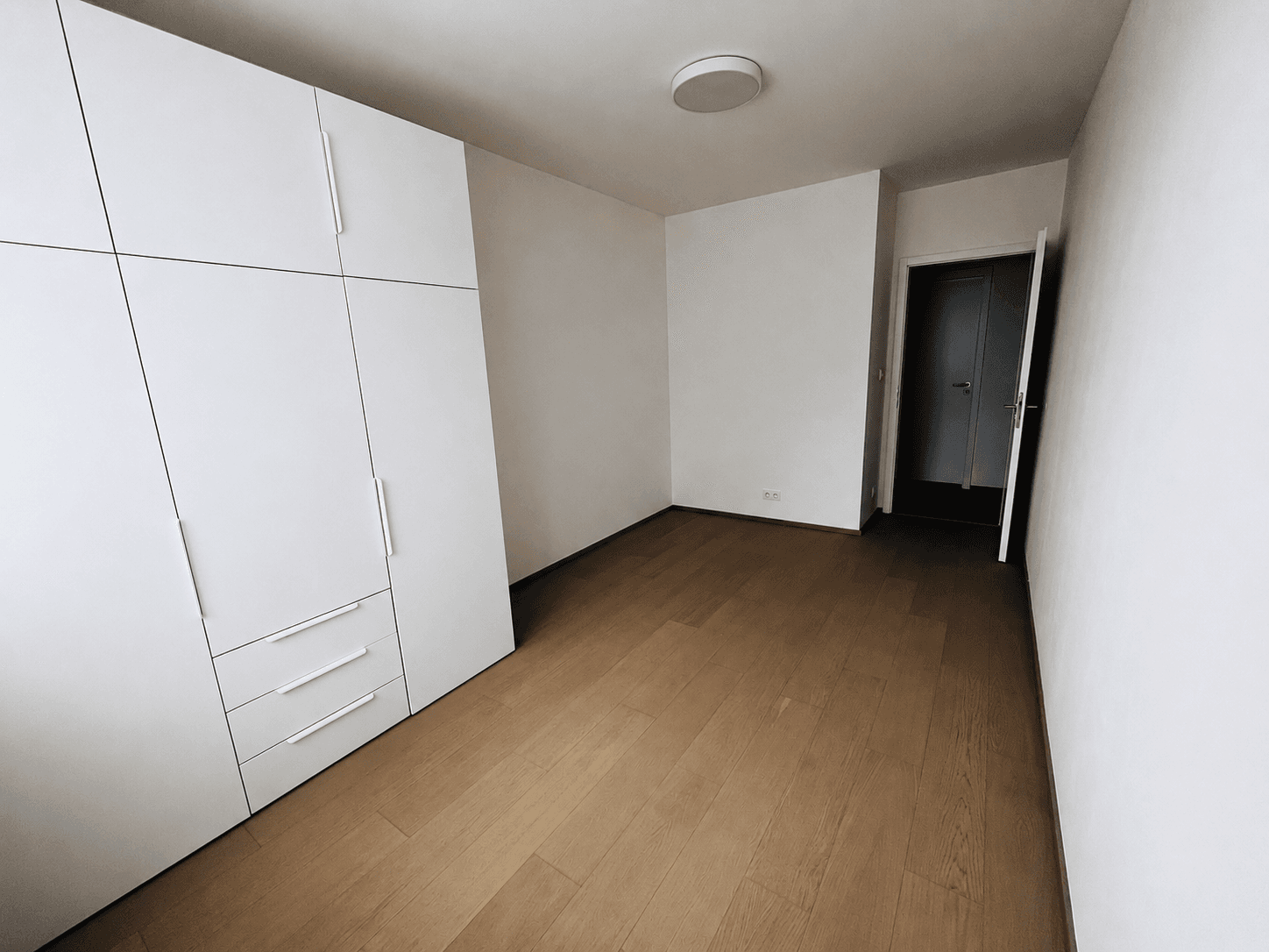 2 bedroom with open-plan kitchen flat to rent, 87 m², Kačírkova, Prague, Prague 2 bedroom with open-plan kitchen flat to rent, 87 m², Kačírkova, Prague, Prague