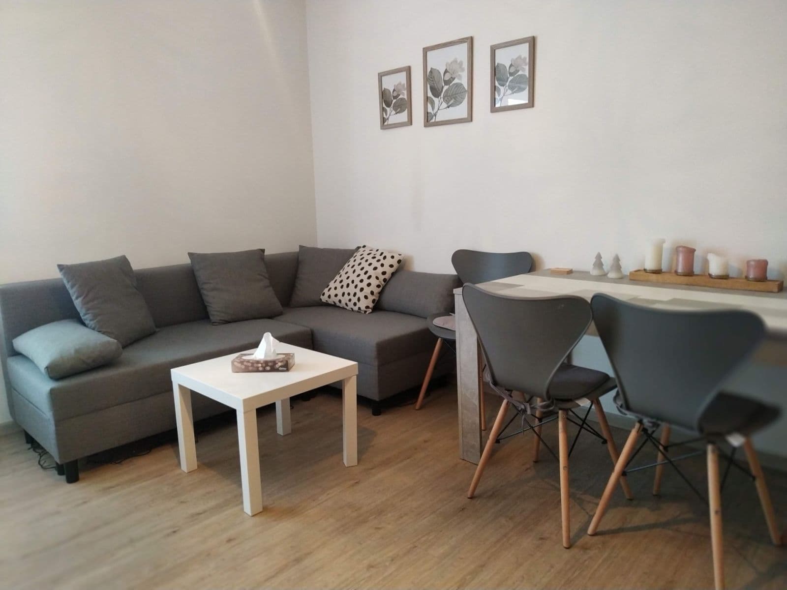 Studio flat to rent, 40 m², Partyzánská, Odolena Voda, Středočeský Region Studio flat to rent, 40 m², Partyzánská, Odolena Voda, Středočeský Region