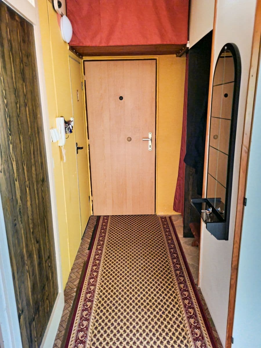 3 bedroom flat for sale, 85 m², Svatošská, Karlovy Vary, Karlovarský Region 3 bedroom flat for sale, 85 m², Svatošská, Karlovy Vary, Karlovarský Region
