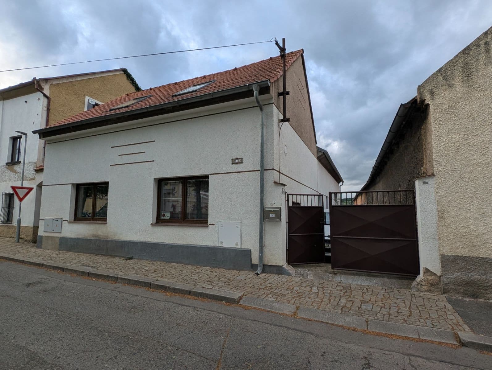 house for sale, 300 m², náměstí Kněžny Ludmily, Tetín, Středočeský Region house for sale, 300 m², náměstí Kněžny Ludmily, Tetín, Středočeský Region