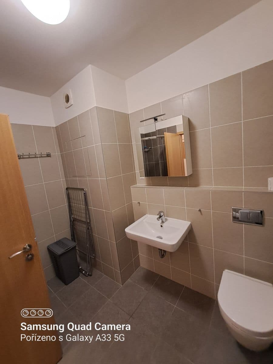 Studio flat to rent, 37 m², Aloise Rašína, Olomouc, Olomoucký Region Studio flat to rent, 37 m², Aloise Rašína, Olomouc, Olomoucký Region