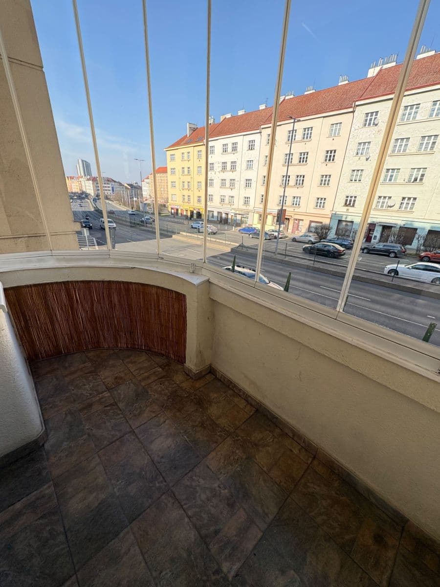 2 bedroom with open-plan kitchen flat for sale, 78 m², 5. května, Prague, Prague 2 bedroom with open-plan kitchen flat for sale, 78 m², 5. května, Prague, Prague