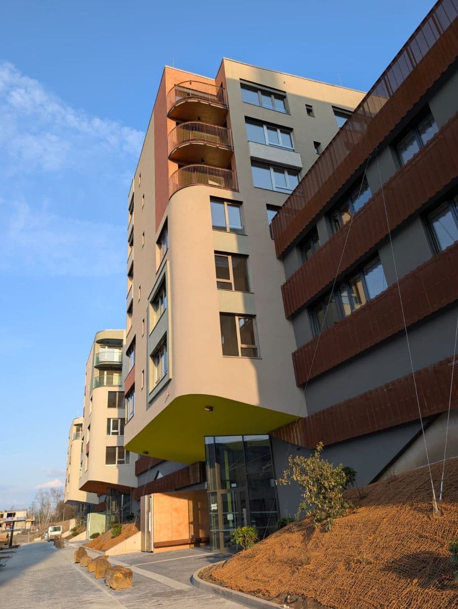 Studio flat to rent, 29 m², U Komína, Prague, Prague Studio flat to rent, 29 m², U Komína, Prague, Prague