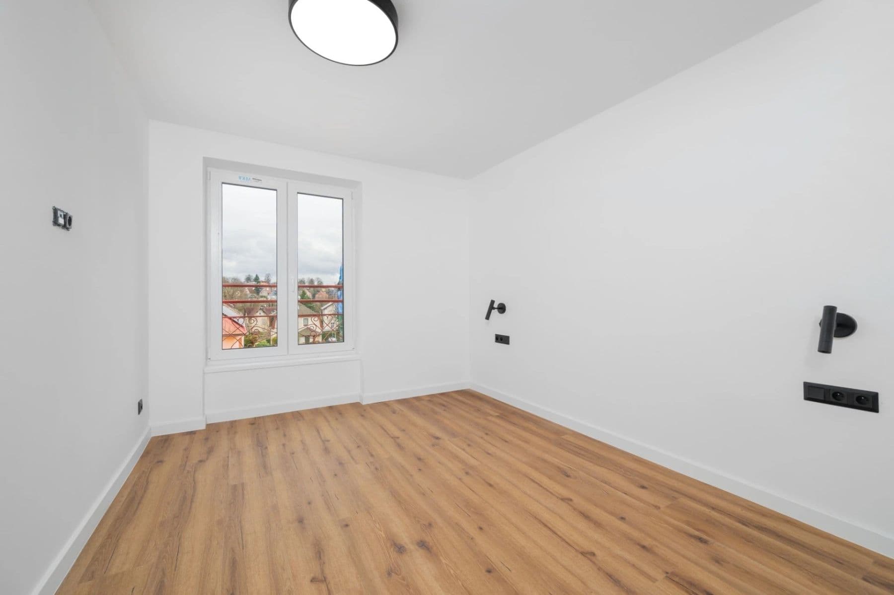 2 bedroom with open-plan kitchen flat to rent, 55 m², Zahradní, Liberec, Liberecký Region 2 bedroom with open-plan kitchen flat to rent, 55 m², Zahradní, Liberec, Liberecký Region