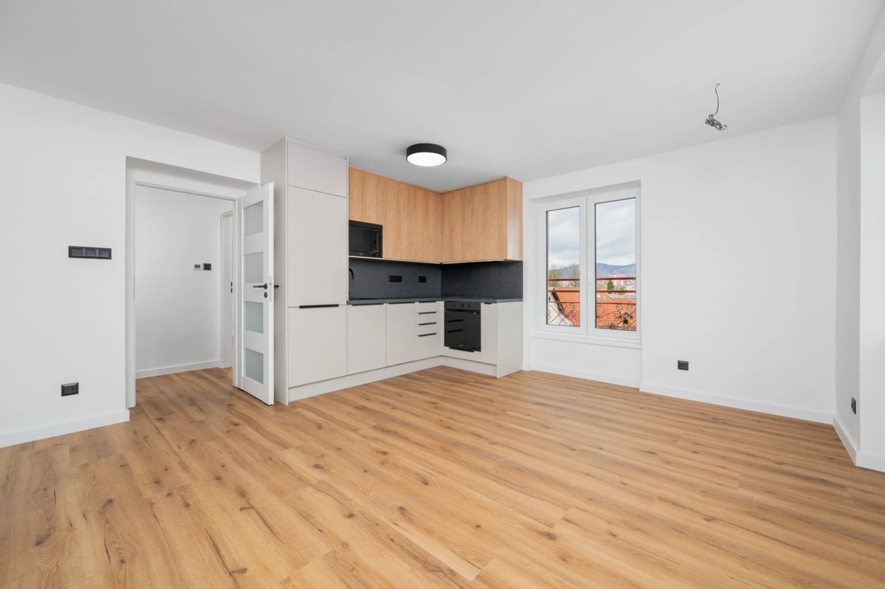2 bedroom with open-plan kitchen flat to rent, 55 m², Zahradní, Liberec, Liberecký Region 2 bedroom with open-plan kitchen flat to rent, 55 m², Zahradní, Liberec, Liberecký Region
