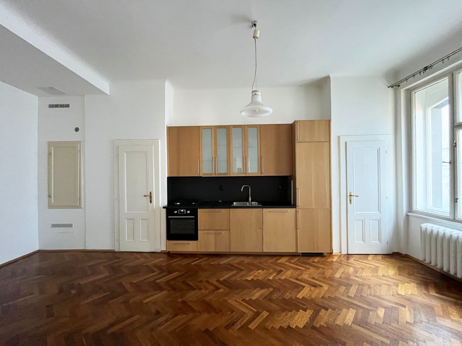 2 bedroom with open-plan kitchen flat to rent, 92 m², Spálená, Prague, Prague 2 bedroom with open-plan kitchen flat to rent, 92 m², Spálená, Prague, Prague