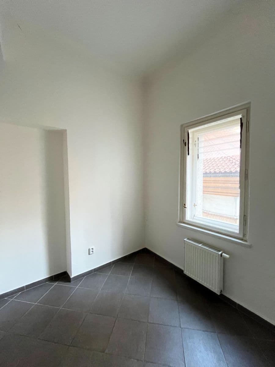 2 bedroom with open-plan kitchen flat to rent, 92 m², Spálená, Prague, Prague 2 bedroom with open-plan kitchen flat to rent, 92 m², Spálená, Prague, Prague
