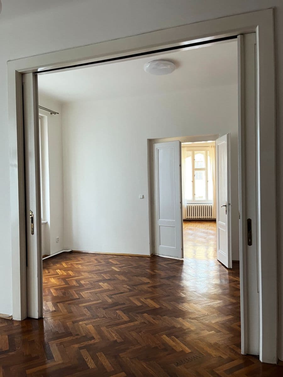 2 bedroom with open-plan kitchen flat to rent, 92 m², Spálená, Prague, Prague 2 bedroom with open-plan kitchen flat to rent, 92 m², Spálená, Prague, Prague
