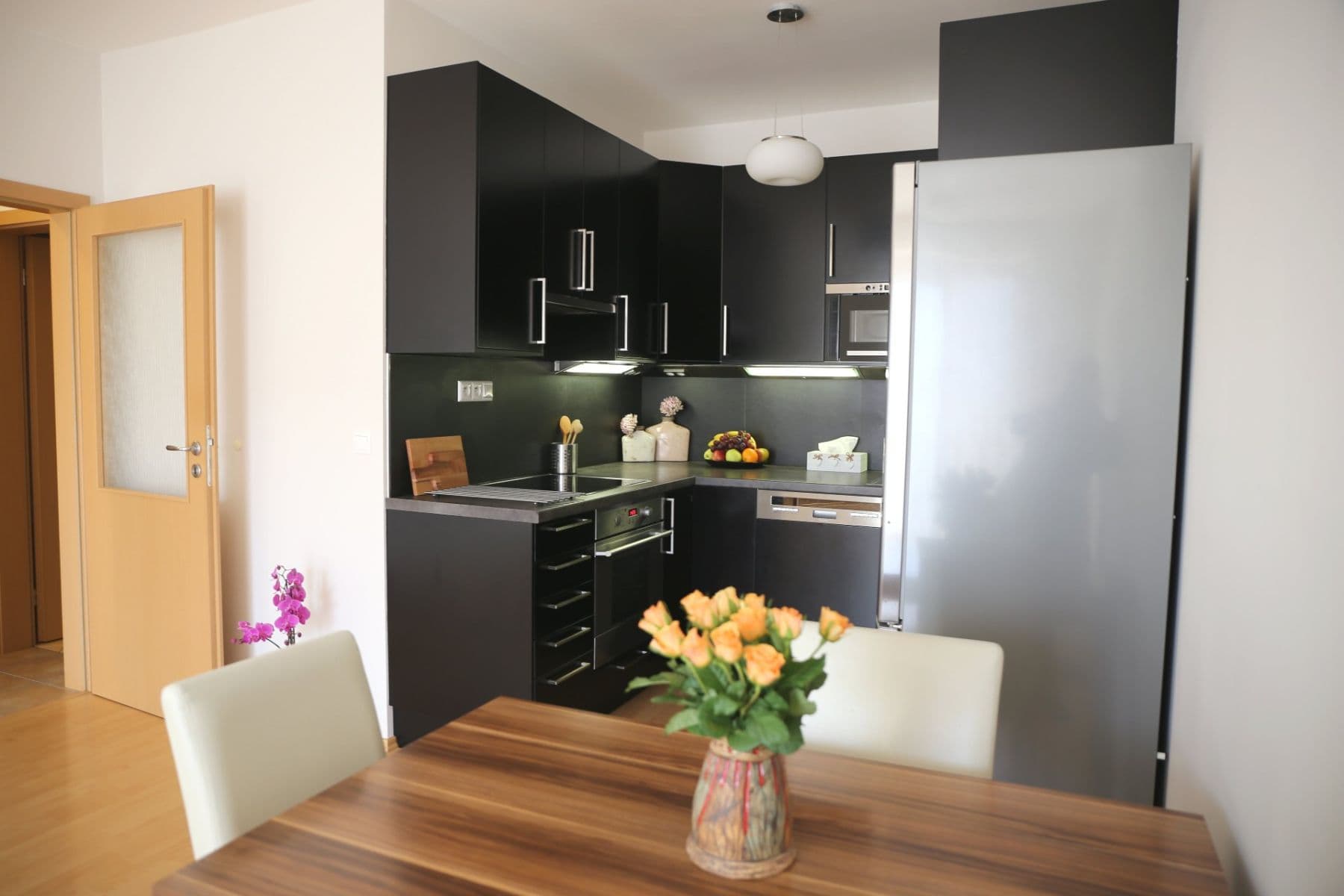 1 bedroom with open-plan kitchen flat to rent, 57 m², Lomená, Zbuzany, Středočeský Region 1 bedroom with open-plan kitchen flat to rent, 57 m², Lomená, Zbuzany, Středočeský Region