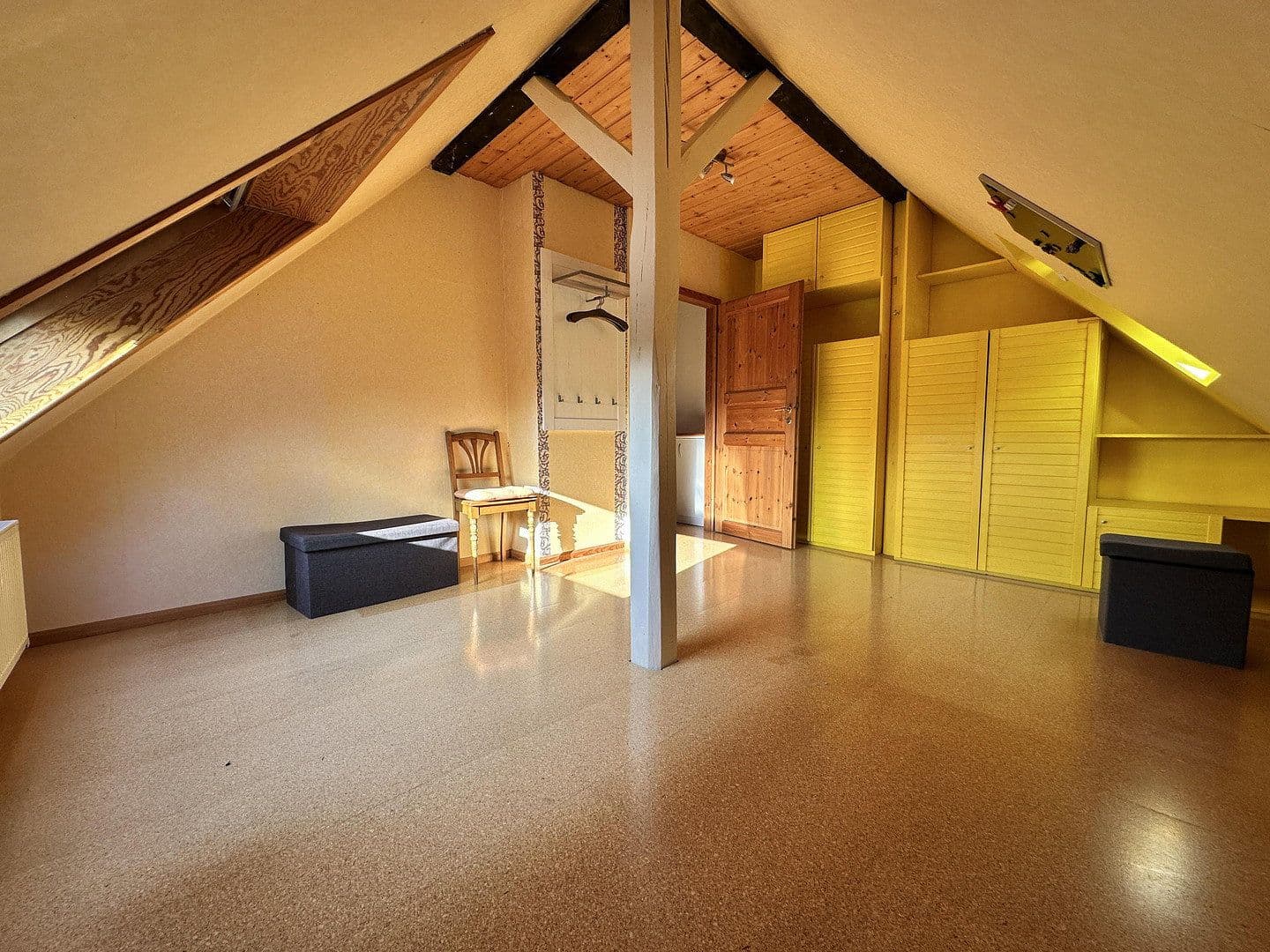 4 bedroom flat to rent, 100 m², Kiel, Schleswig-Holstein 4 bedroom flat to rent, 100 m², Kiel, Schleswig-Holstein