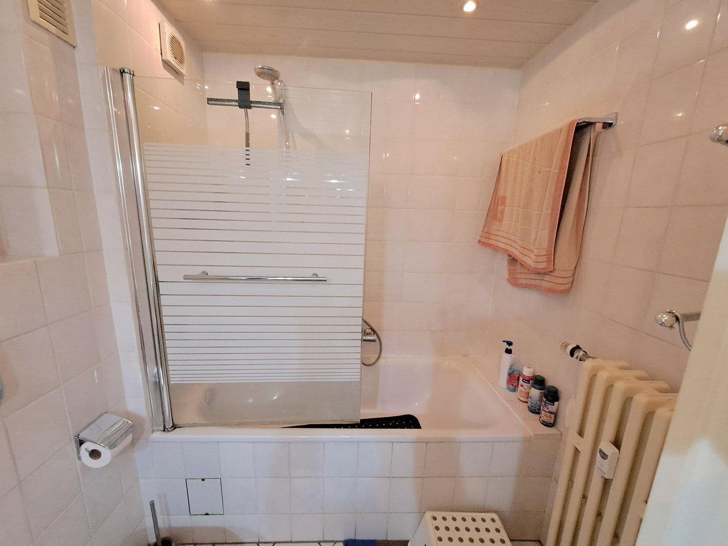 2 bedroom with open-plan kitchen flat to rent, 133 m², Gelsenkirchen, North Rhine-Westphalia 2 bedroom with open-plan kitchen flat to rent, 133 m², Gelsenkirchen, North Rhine-Westphalia