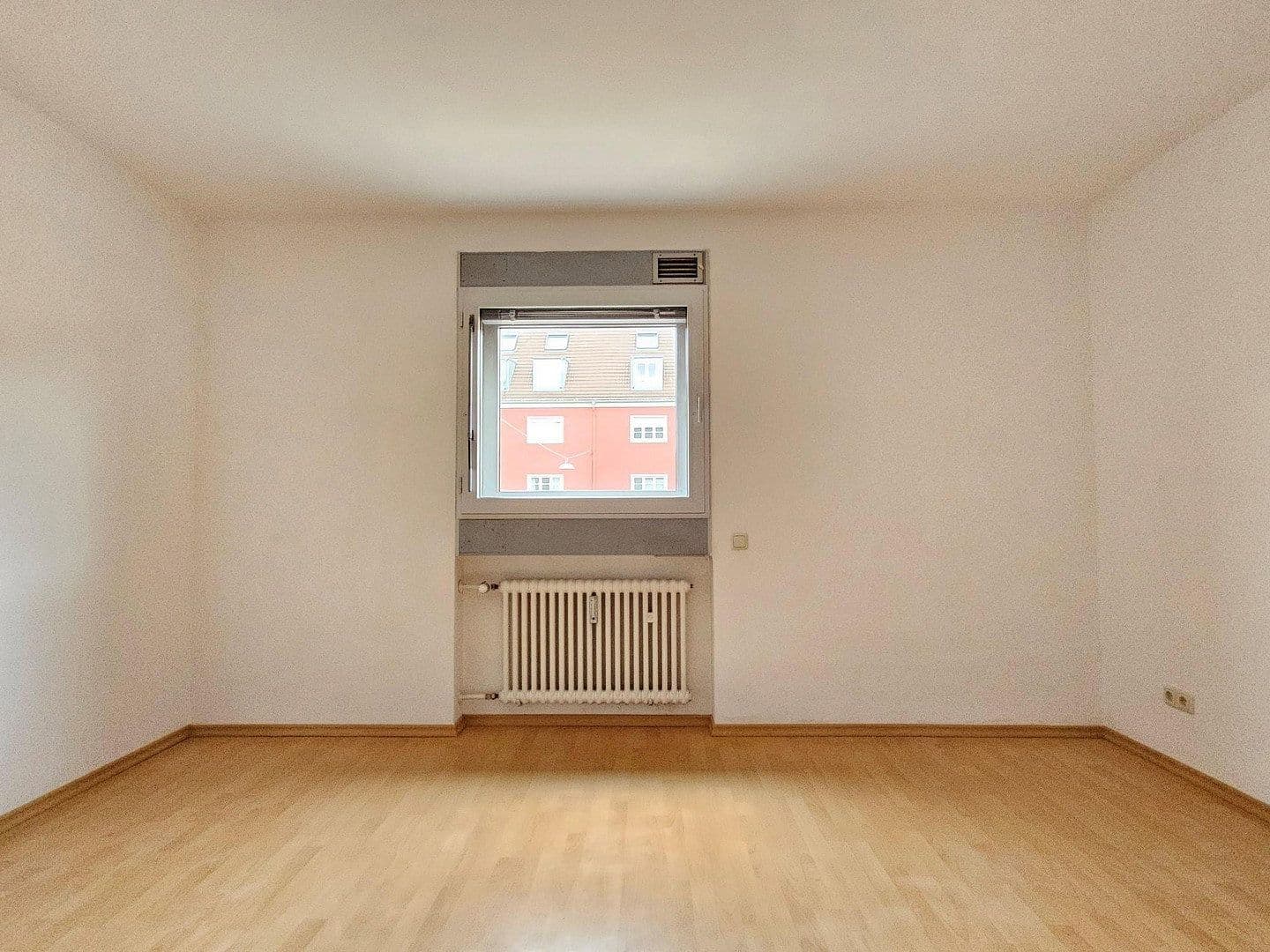 4 bedroom flat to rent, 109 m², Agnes-Bernauer-Str. 65, München, Bavaria 4 bedroom flat to rent, 109 m², Agnes-Bernauer-Str. 65, München, Bavaria