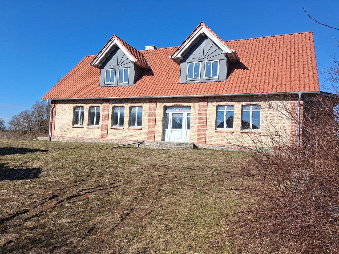 house for sale, 275 m², Behren-Lübchin, Mecklenburg-Vorpommern house for sale, 275 m², Behren-Lübchin, Mecklenburg-Vorpommern
