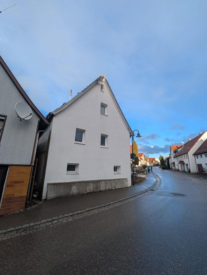 house for sale, 100 m², Ermstalstraße 32, Münsingen, Baden-Württemberg house for sale, 100 m², Ermstalstraße 32, Münsingen, Baden-Württemberg
