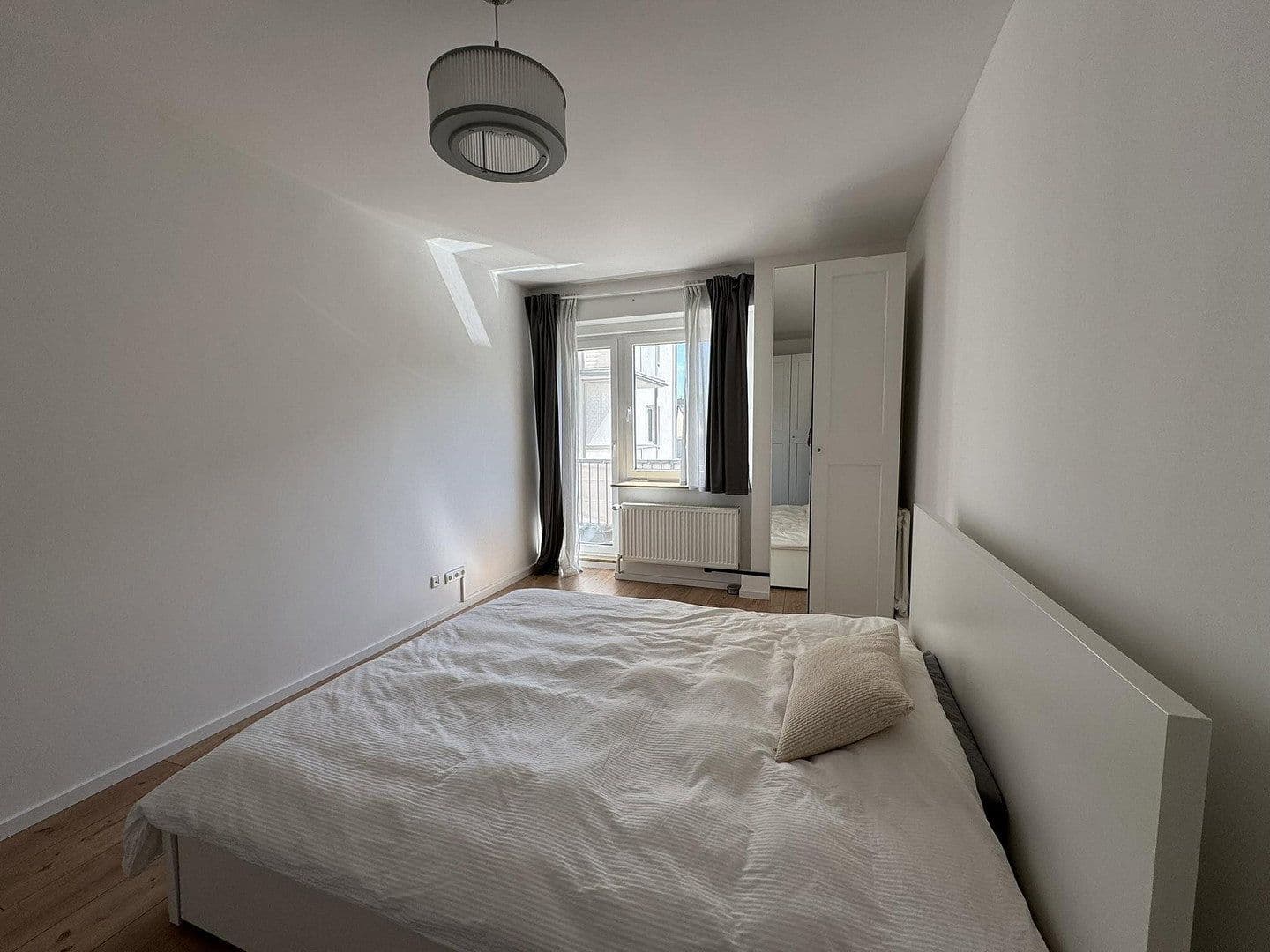 2 bedroom with open-plan kitchen flat to rent, 90 m², Bilker Allee 53, Düsseldorf, North Rhine-Westphalia 2 bedroom with open-plan kitchen flat to rent, 90 m², Bilker Allee 53, Düsseldorf, North Rhine-Westphalia