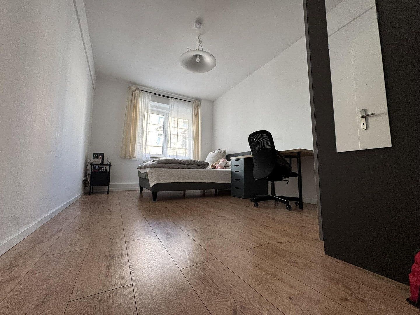2 bedroom with open-plan kitchen flat to rent, 90 m², Bilker Allee 53, Düsseldorf, North Rhine-Westphalia 2 bedroom with open-plan kitchen flat to rent, 90 m², Bilker Allee 53, Düsseldorf, North Rhine-Westphalia