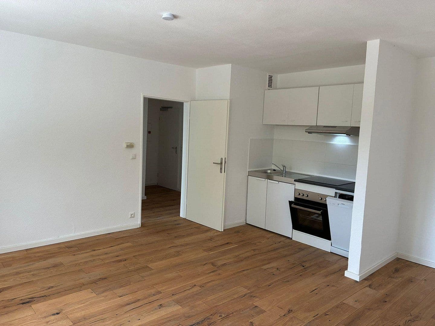 1 bedroom flat to rent, 36 m², Fleckenbühlstr. 20, Frankfurt am Main - Bonames, Hesse 1 bedroom flat to rent, 36 m², Fleckenbühlstr. 20, Frankfurt am Main - Bonames, Hesse