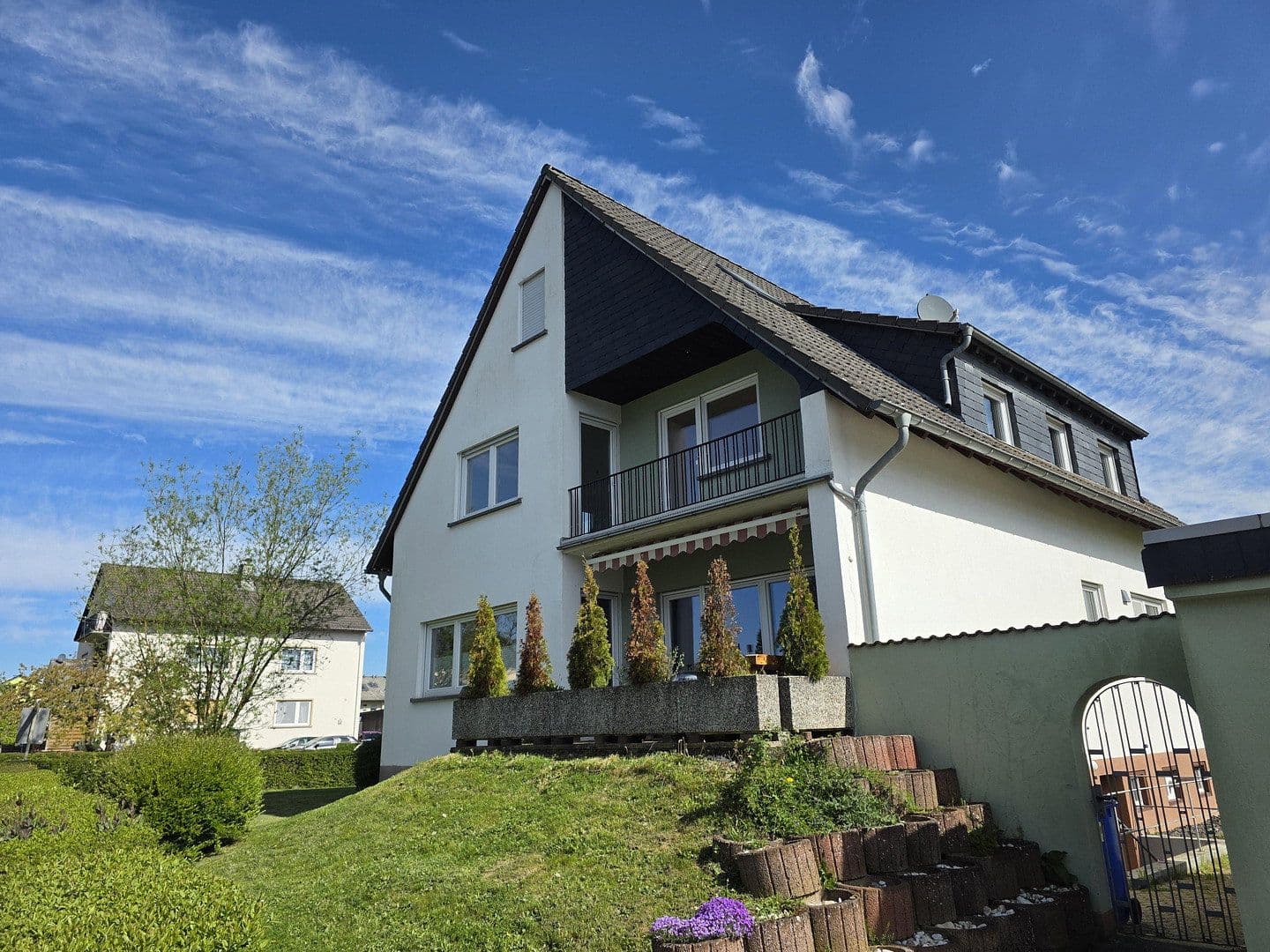 3 bedroom flat to rent, 98 m², Sohren, Rhineland-Palatinate 3 bedroom flat to rent, 98 m², Sohren, Rhineland-Palatinate