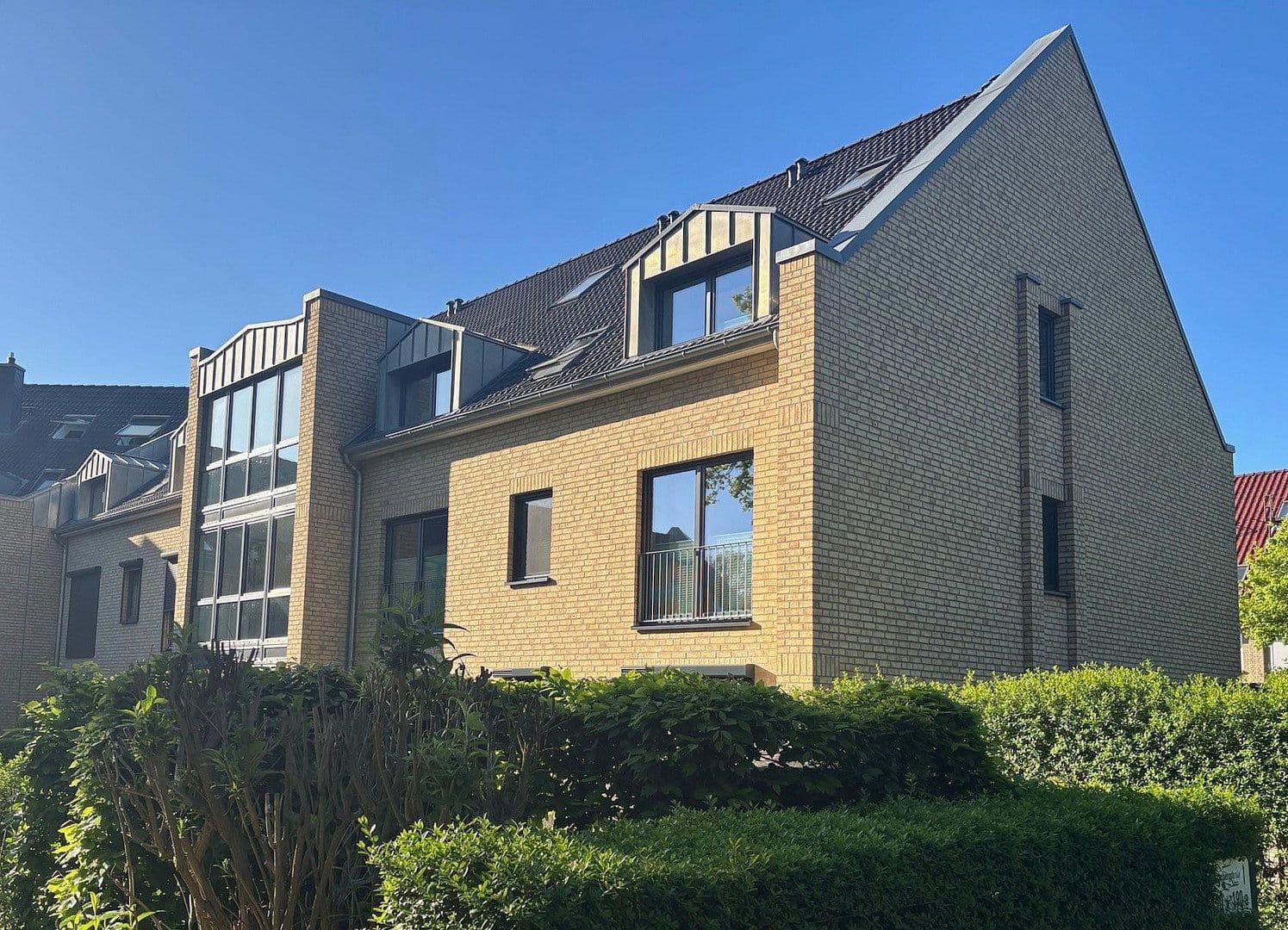 3 bedroom with open-plan kitchen flat for sale, 146 m², Norderstedt, Schleswig-Holstein 3 bedroom with open-plan kitchen flat for sale, 146 m², Norderstedt, Schleswig-Holstein