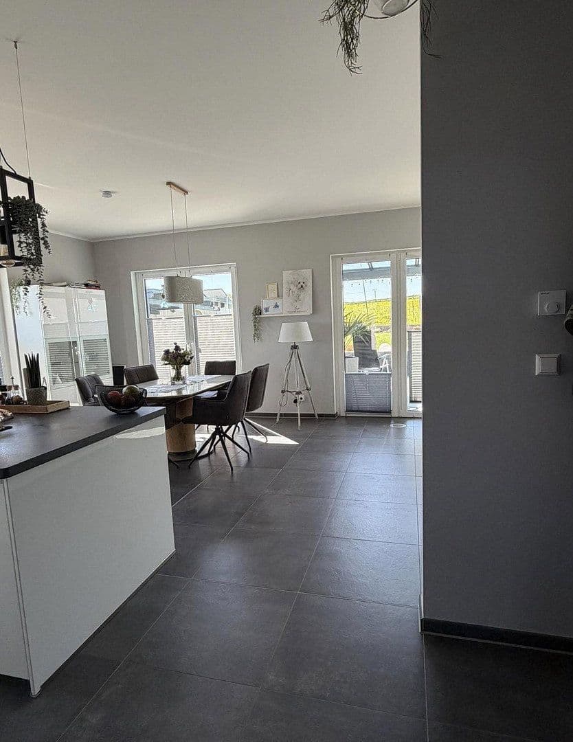 house for sale, 143 m², Strautfeld 11, Landolfshausen, Lower Saxony house for sale, 143 m², Strautfeld 11, Landolfshausen, Lower Saxony
