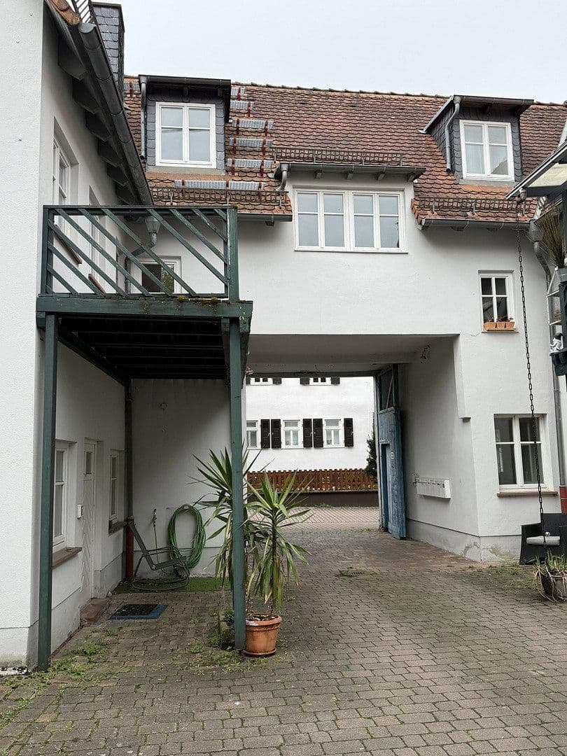 1 bedroom with open-plan kitchen flat to rent, 79 m², Rathausstraße 7, Hofheim am Taunus, Hesse 1 bedroom with open-plan kitchen flat to rent, 79 m², Rathausstraße 7, Hofheim am Taunus, Hesse