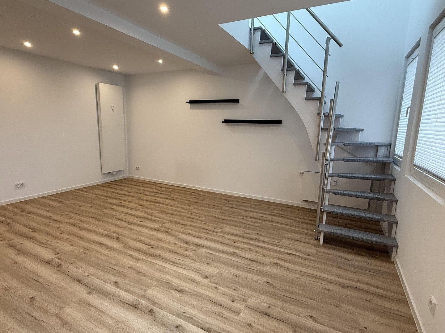 1 bedroom with open-plan kitchen flat to rent, 79 m², Rathausstraße 7, Hofheim am Taunus, Hesse 1 bedroom with open-plan kitchen flat to rent, 79 m², Rathausstraße 7, Hofheim am Taunus, Hesse