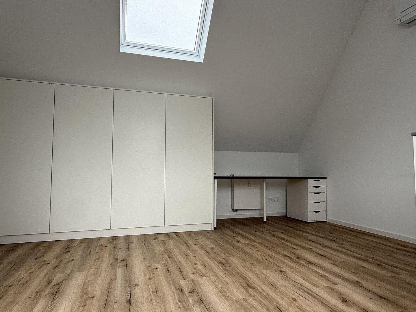 1 bedroom with open-plan kitchen flat to rent, 79 m², Rathausstraße 7, Hofheim am Taunus, Hesse 1 bedroom with open-plan kitchen flat to rent, 79 m², Rathausstraße 7, Hofheim am Taunus, Hesse