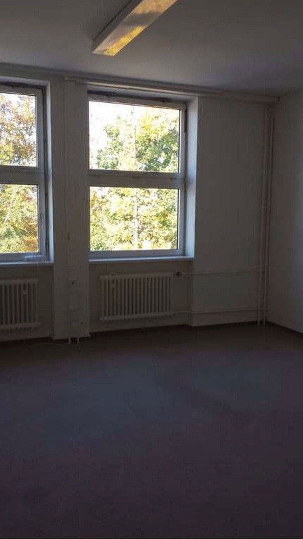 office to rent, 280 m², Leibnizstraße 3, Nagold, Baden-Württemberg office to rent, 280 m², Leibnizstraße 3, Nagold, Baden-Württemberg