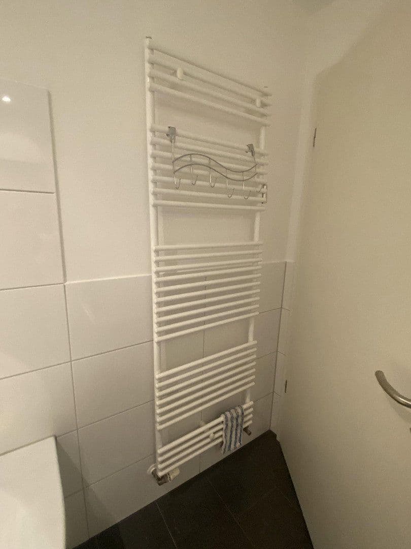 3 bedroom flat to rent, 93 m², Renettenstr. 2, Frankfurt, Hesse 3 bedroom flat to rent, 93 m², Renettenstr. 2, Frankfurt, Hesse