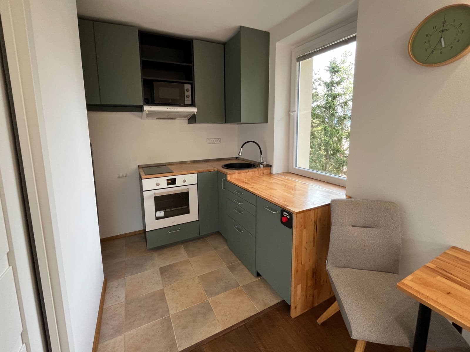 1 bedroom with open-plan kitchen flat to rent, 40 m², Štorkánova, Prague, Prague 1 bedroom with open-plan kitchen flat to rent, 40 m², Štorkánova, Prague, Prague