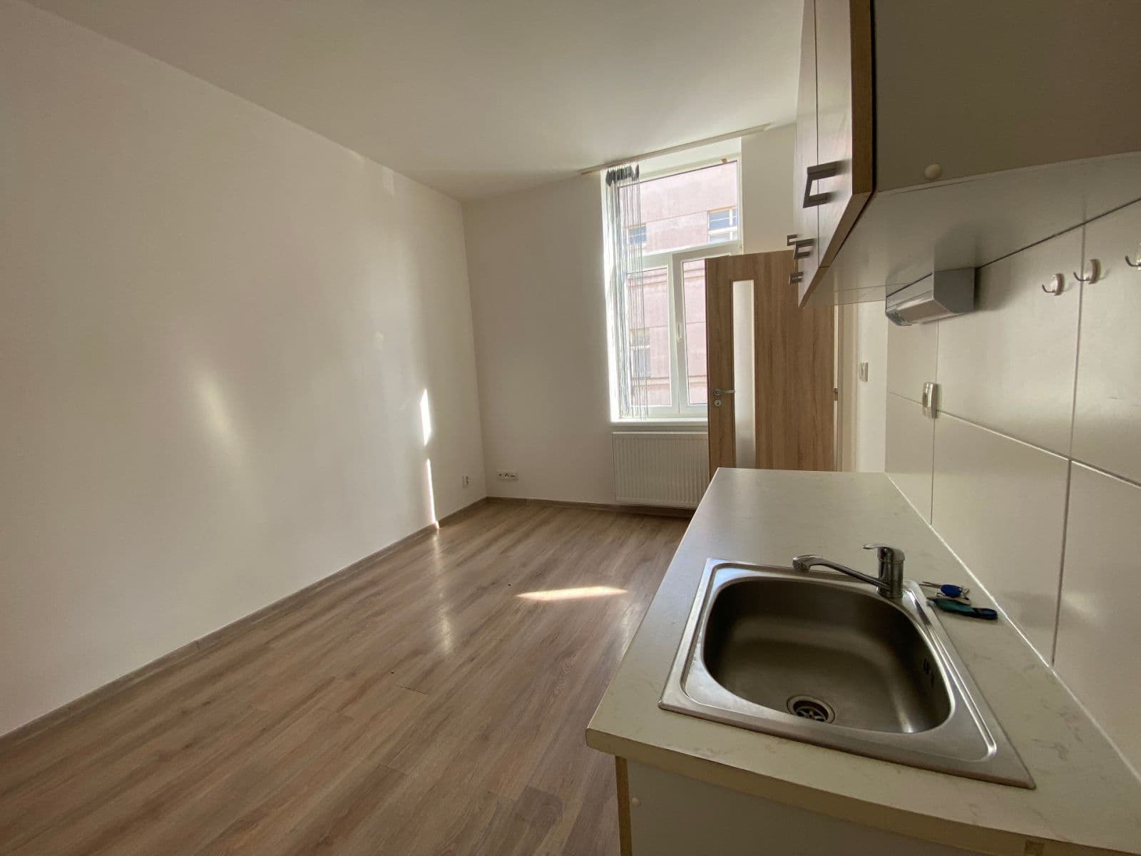 1 bedroom with open-plan kitchen flat to rent, 50 m², Riegrovo náměstí, Poděbrady, Středočeský Region 1 bedroom with open-plan kitchen flat to rent, 50 m², Riegrovo náměstí, Poděbrady, Středočeský Region