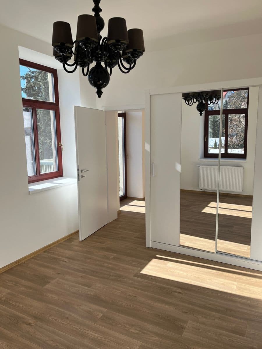 1 bedroom with open-plan kitchen flat to rent, 55 m², Podhorská, Jablonec nad Nisou, Liberecký Region 1 bedroom with open-plan kitchen flat to rent, 55 m², Podhorská, Jablonec nad Nisou, Liberecký Region